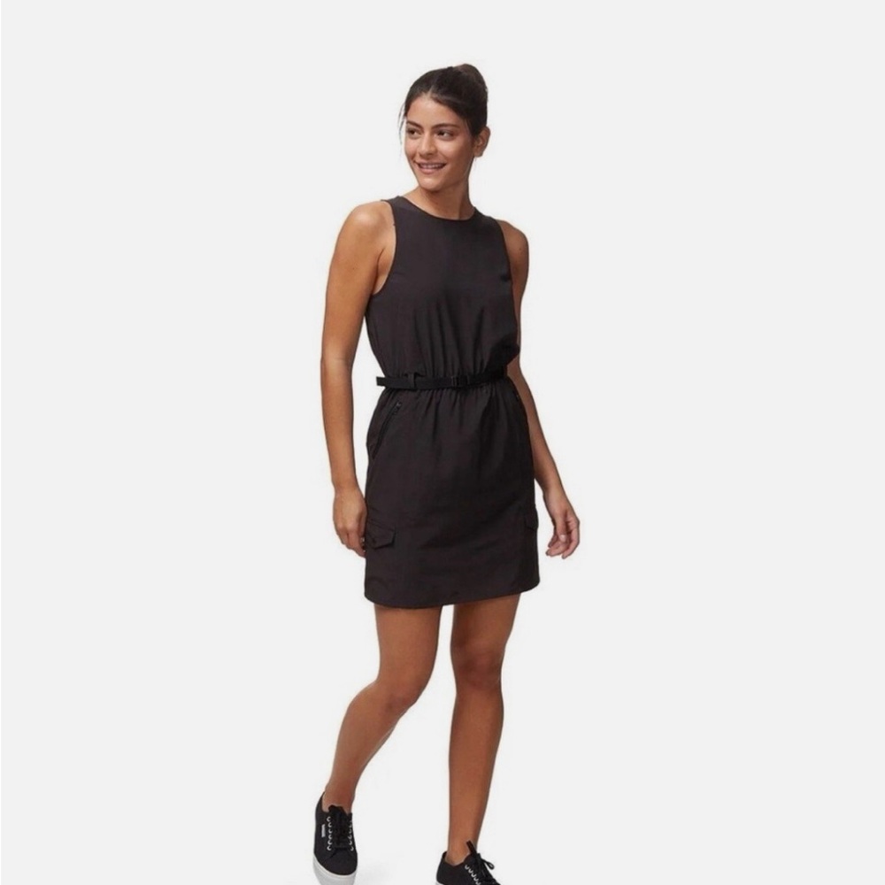Patagonia Women's Fleetwith Belted Stretchy Quick-dry Black Dress - Size S